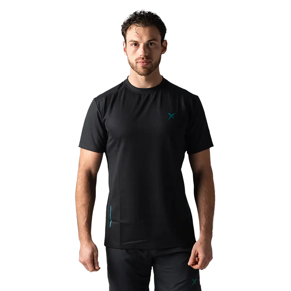 Camiseta técnica Drop Shot Sanz Performance 2026, negra con el logo de Drop Shot en azul